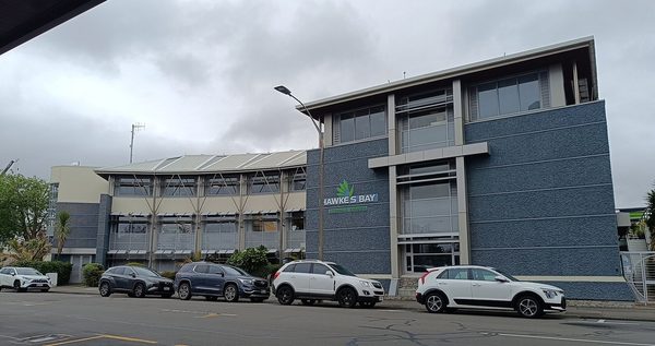Singles in Hawke's Bay: view of the city