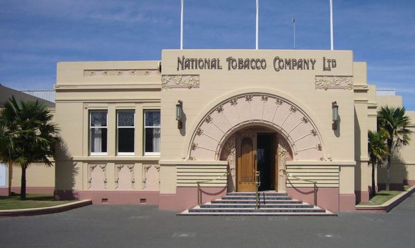 Singles in Napier: view of the city
