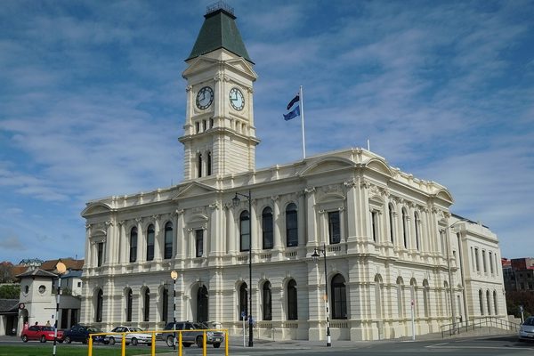 Singles in Oamaru: view of the city
